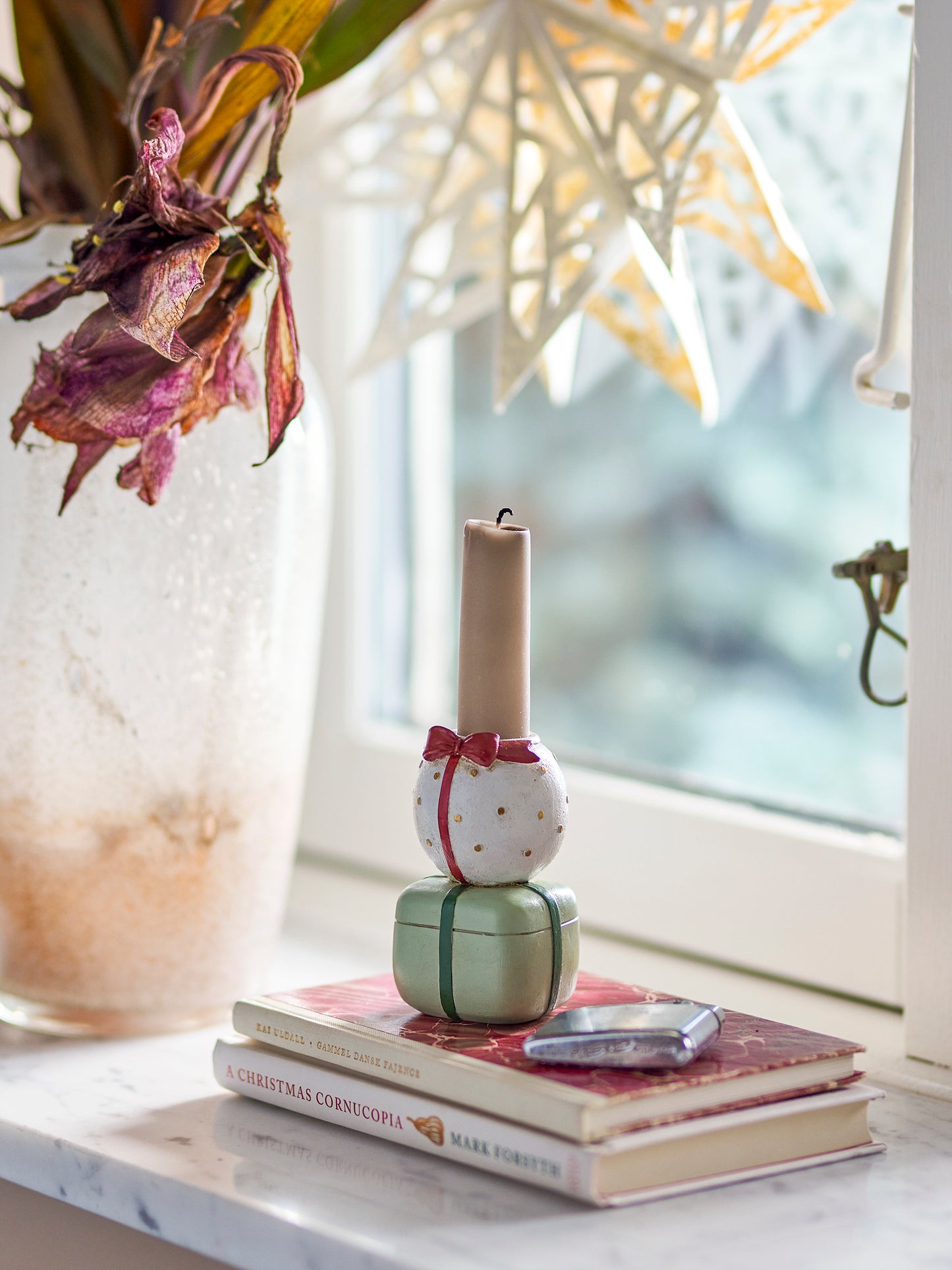 Wish Lysestage, Rød, Polyresin