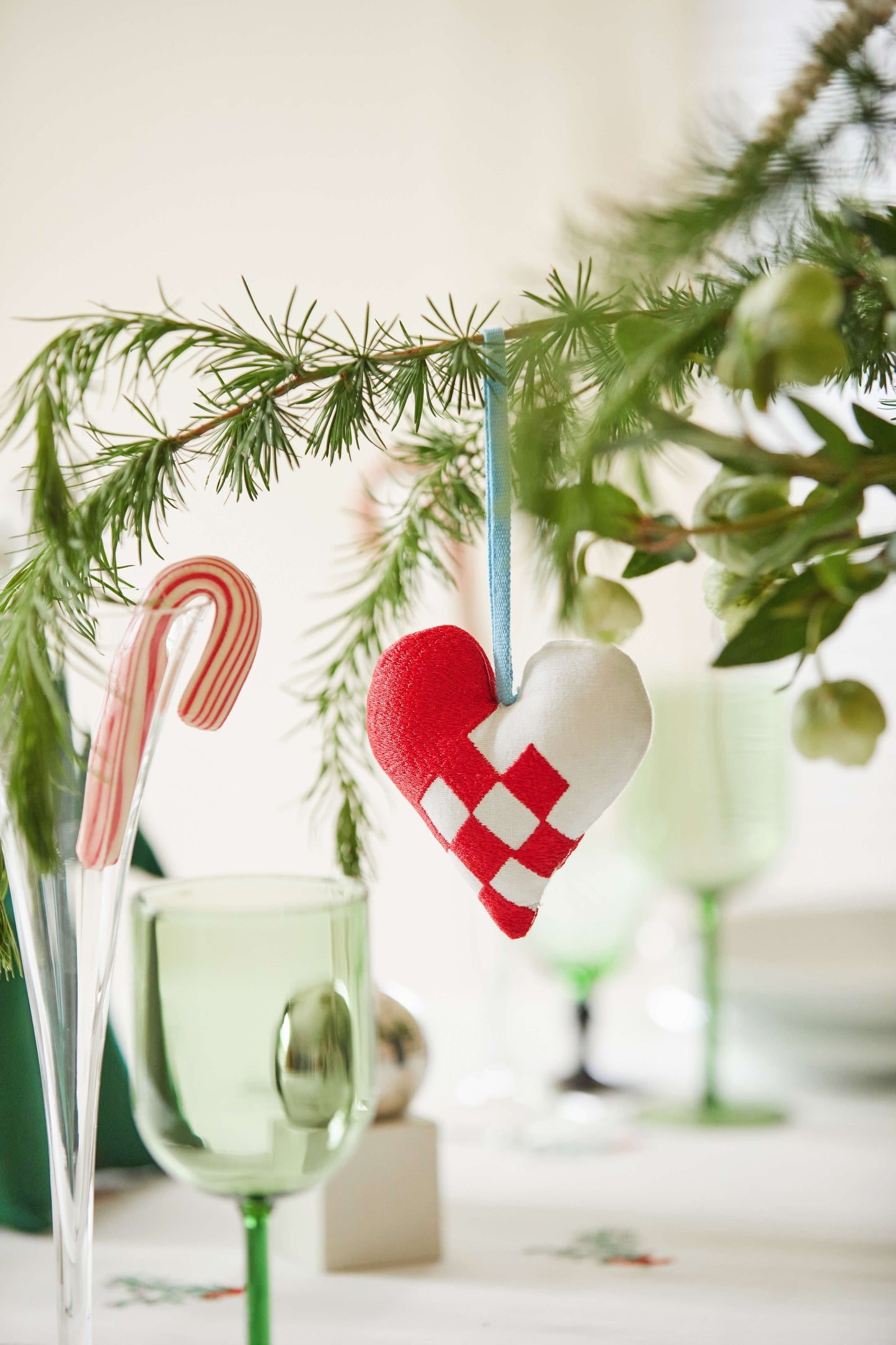 Jule Hjerte - rød/hvid